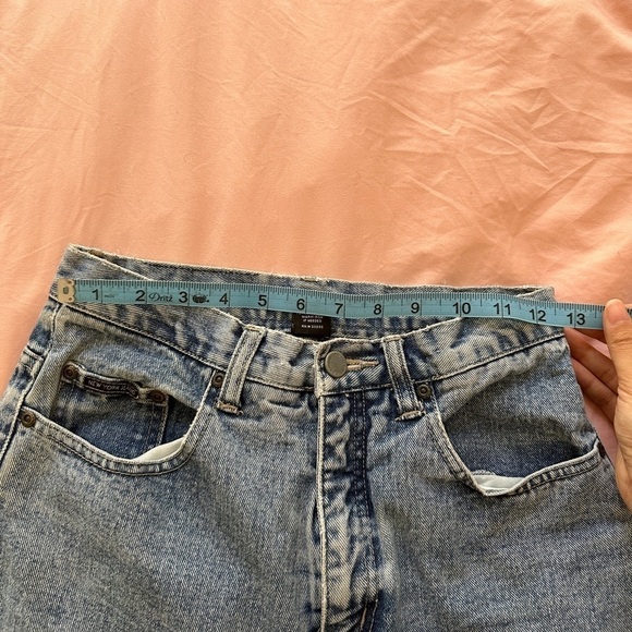 New York Jeans Vintage Light Medium Wash High Waisted Rise Mom Jeans Denim Slim - Picture 9 of 12